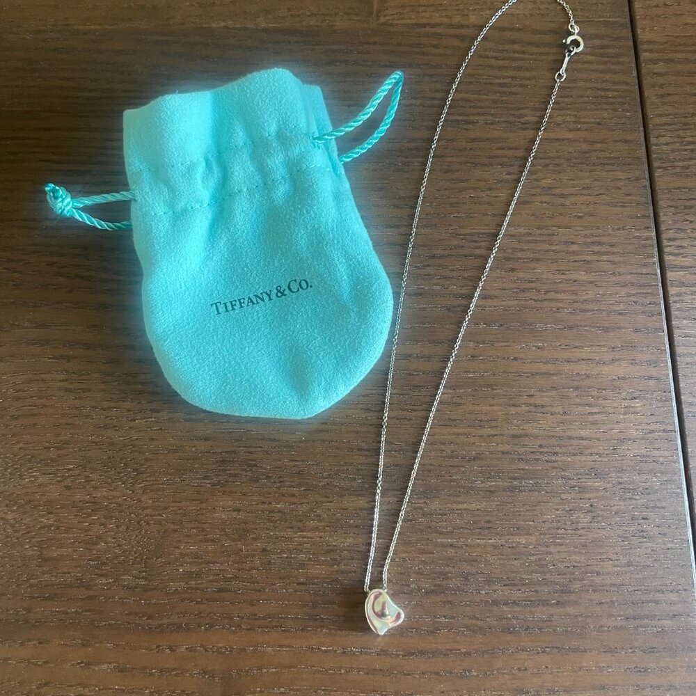 Elsa Peretti Full Heart Pendant - Picture 4 of 4